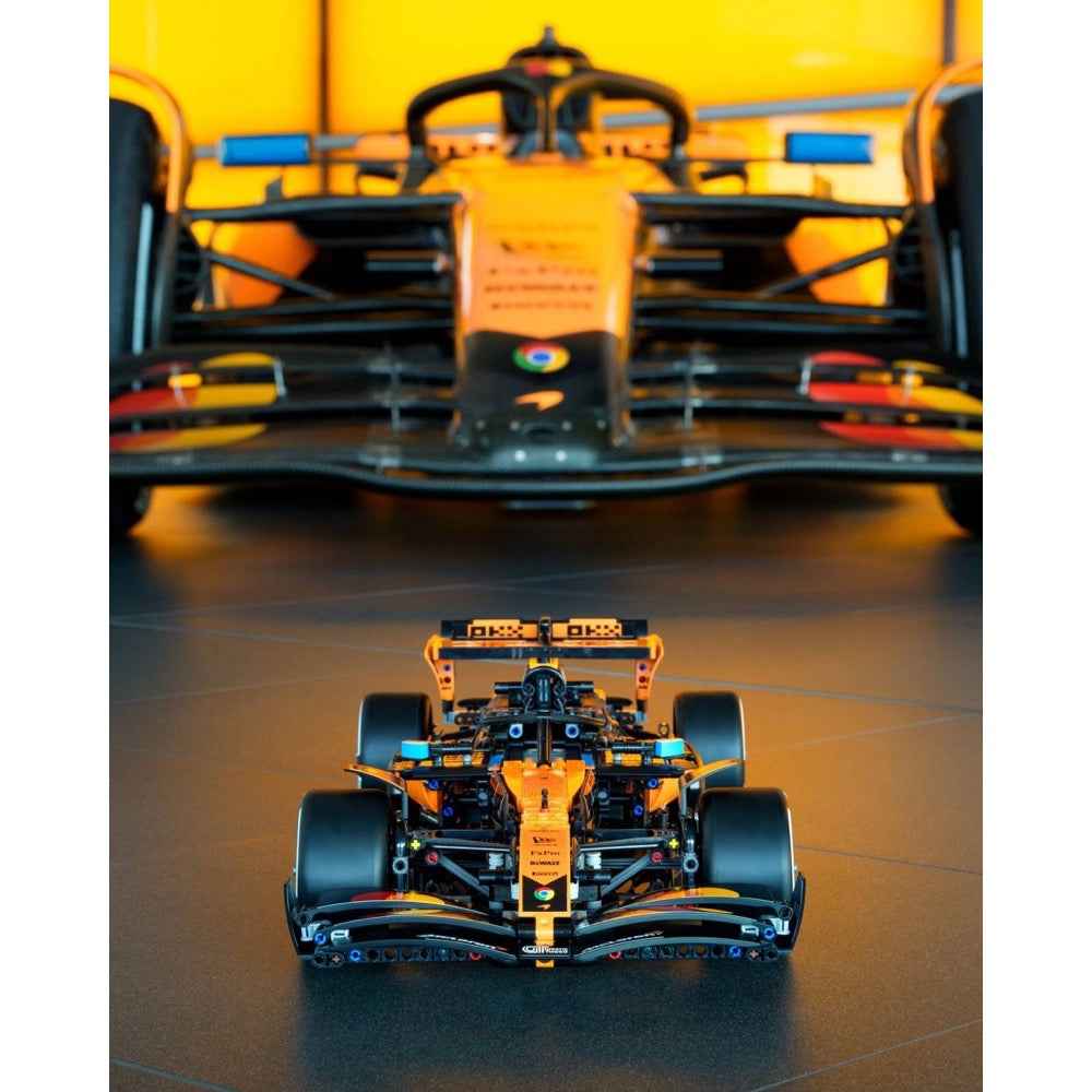LEGO 42228 Technic McLaren MCL39 F1 Car - Image 9
