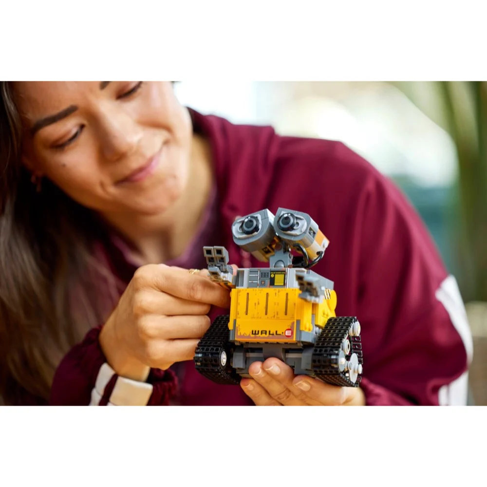 Lego 43279 Disney WALL-E and EVE - Image 8