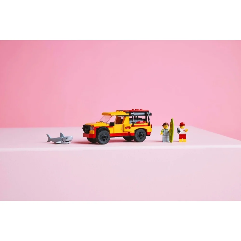 LEGO 60453 City Lifeguard Beach Rescue Truck - Image 9