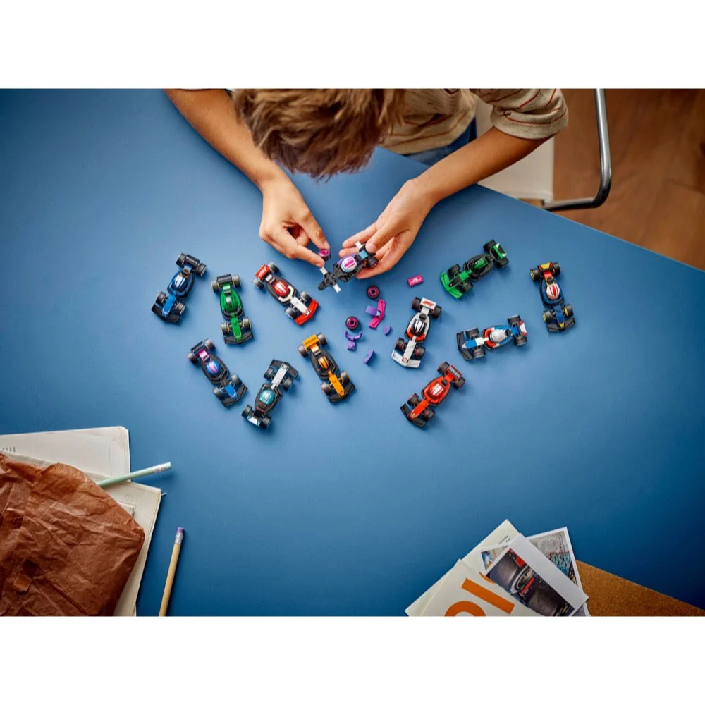 Lego 71049 Minifigures F1 Collectible Race Cars - Image 6