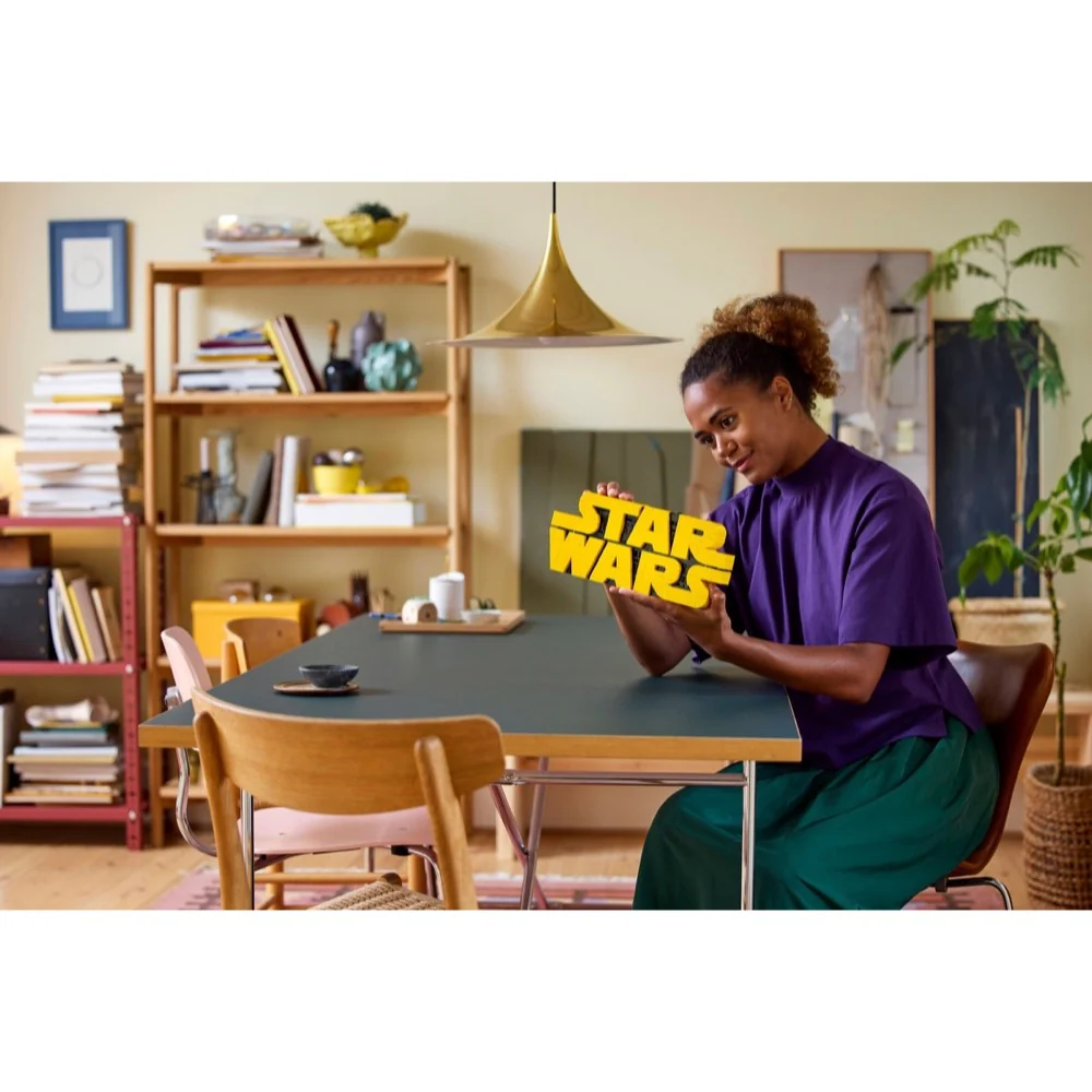 LEGO 75407 Star Wars Brick-Built Star Wars Logo - Image 6