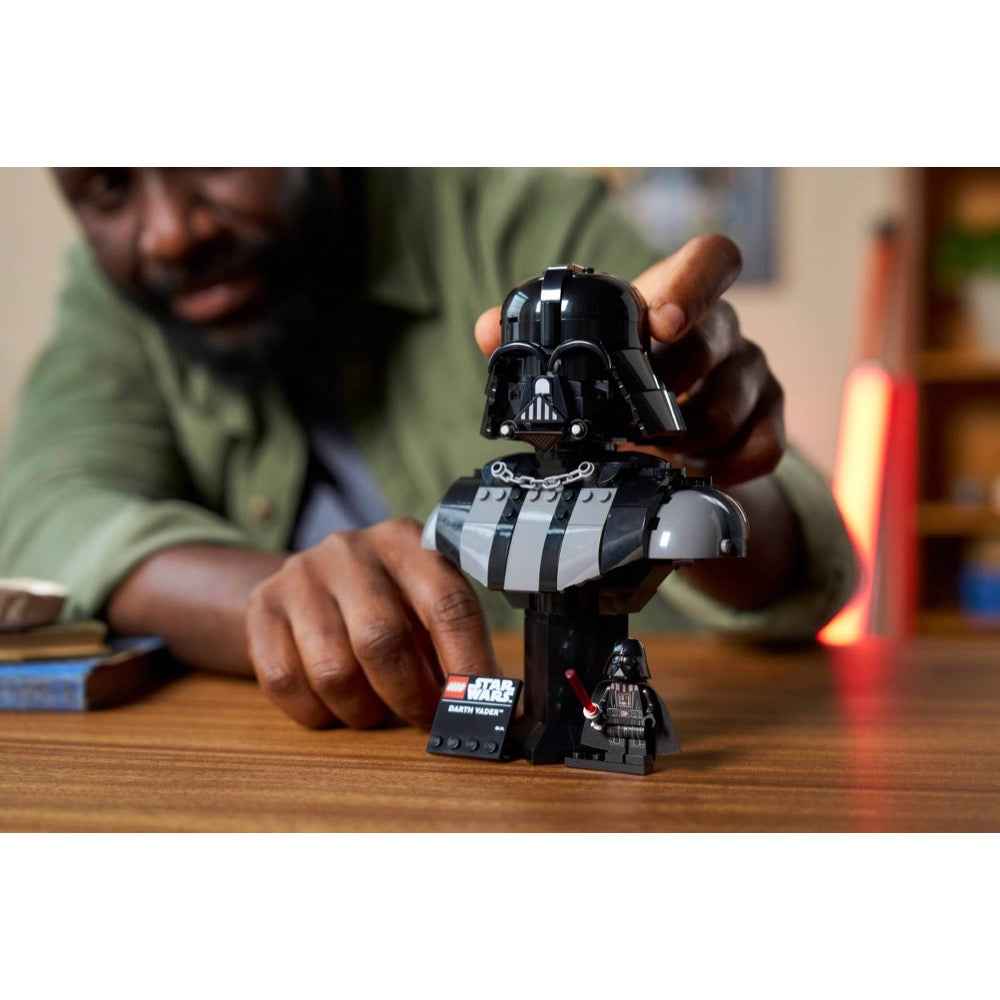 LEGO 75439 Darth Vader Bust - Image 7