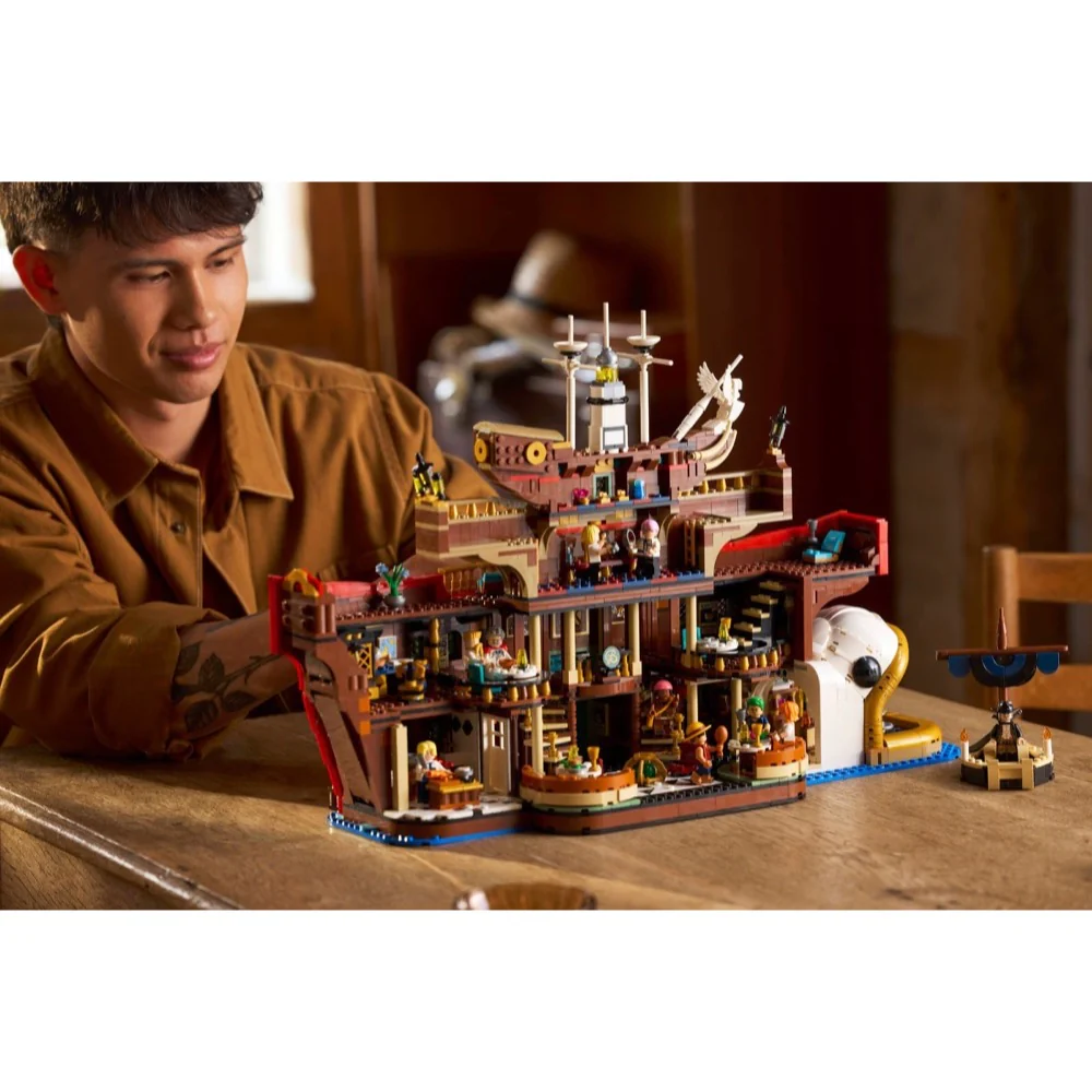 LEGO 75640 One Piece The Baratie Floating Restaurant - Image 10