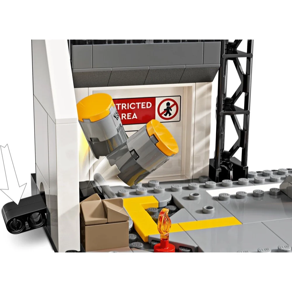 LEGO 76314 Super Heroes Marvel Captain America: Civil War Action Battle - Image 5