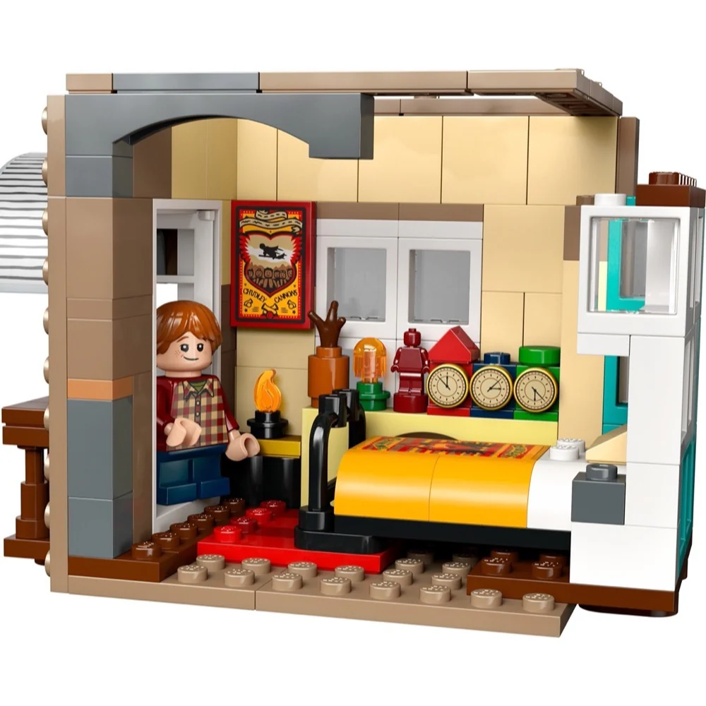 LEGO 76437 Harry Potter TM The Burrow – Collectors' Edition - Image 7