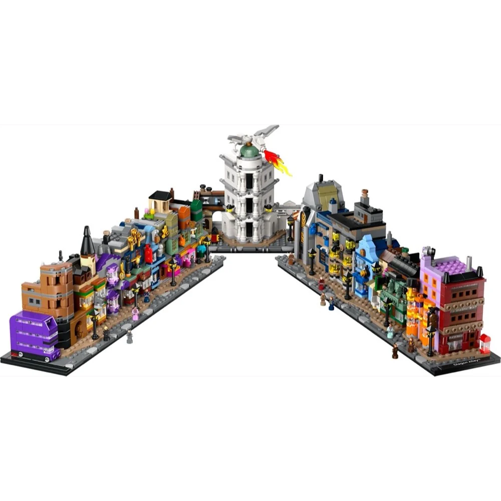 LEGO 76444 Harry Potter Diagon Alley™ Wizarding Shops - Image 2