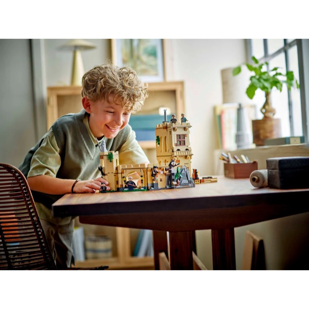 LEGO 76447 Harry Potter Hogwarts™ Castle Flying Lessons - Image 8
