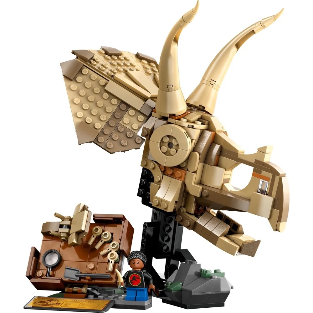 LEGO 76969 Jurassic World Dinosaur Fossils Triceratops Skull - Image 2