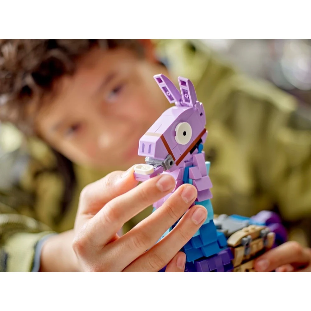 LEGO 77071 Fortnite Supply Llama - Image 7
