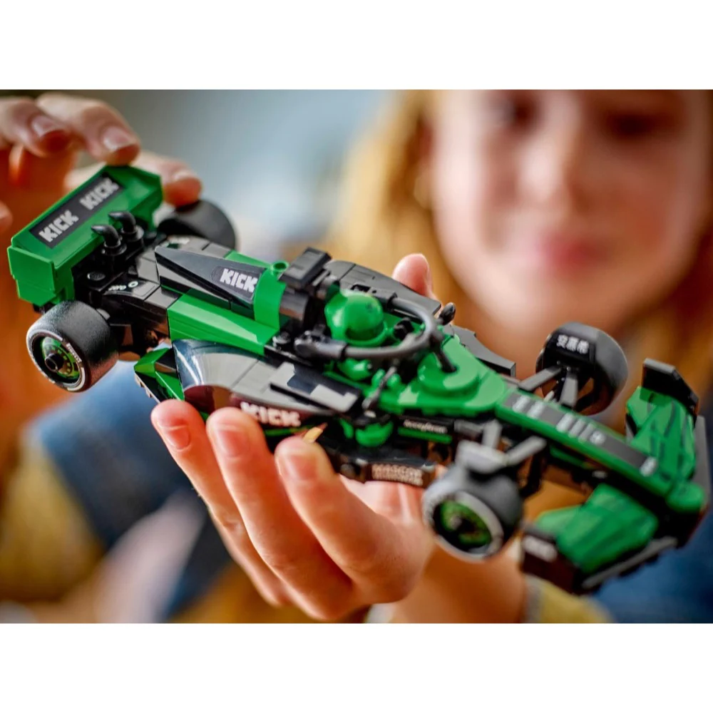 Lego 77247 Speed Champions KICK Sauber F1 Team C44 Race Car - Image 7