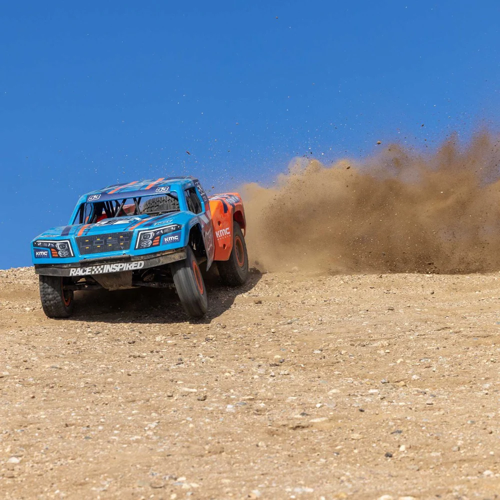 Losi 5IVE-TE 3.0 1/5 Electric 4WD Desert Truck - Image 16