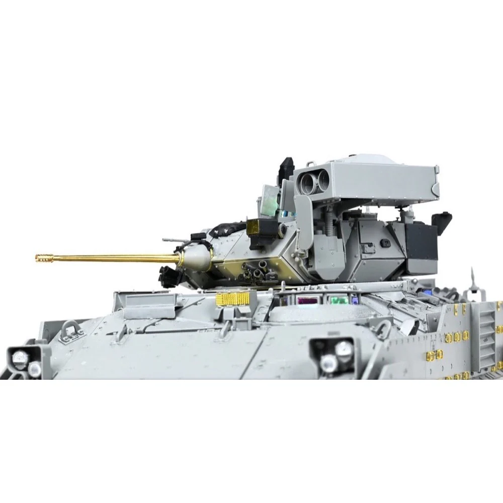 Magic Factory 2012 1/35 M2A4 Bradley IFV with CVTESS - Image 3