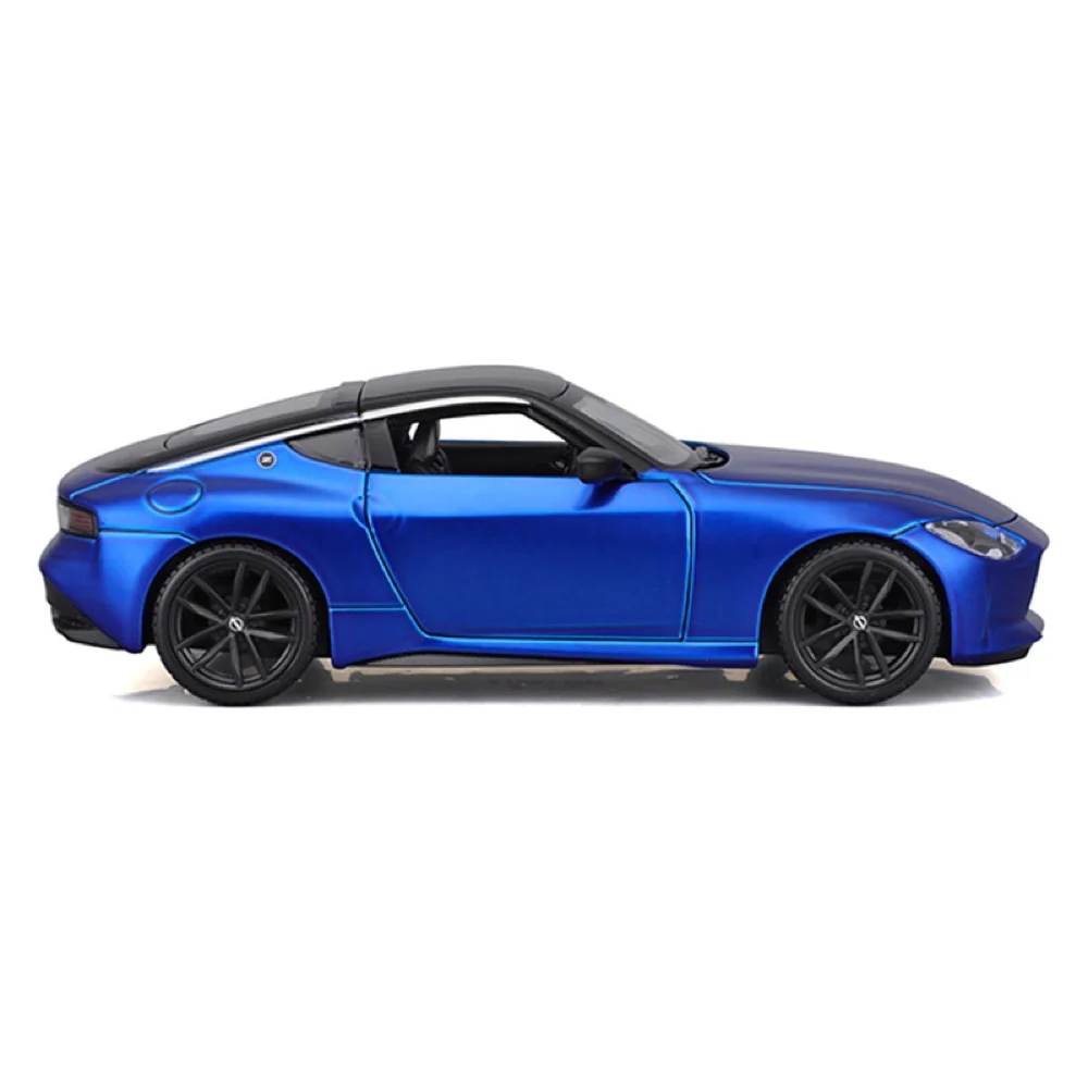 Maisto 39267 1/24 Assembly Line Nissan Z Coupe 2023 - Image 2