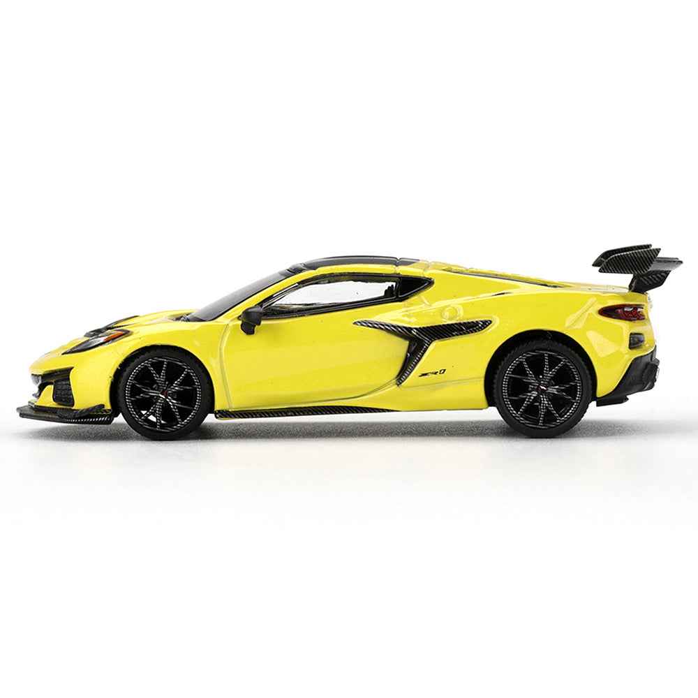 Mini GT MGT01158-L 1/64 Chevrolet Corvette ZR1 Accelerate Yellow - Image 3