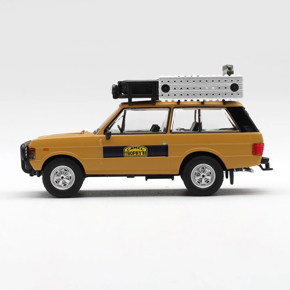 Mini GT MGT01221-L Range Rover 1981 Camel Trophy Sumatra K.Stoppa & A.Valldorf - Image 3