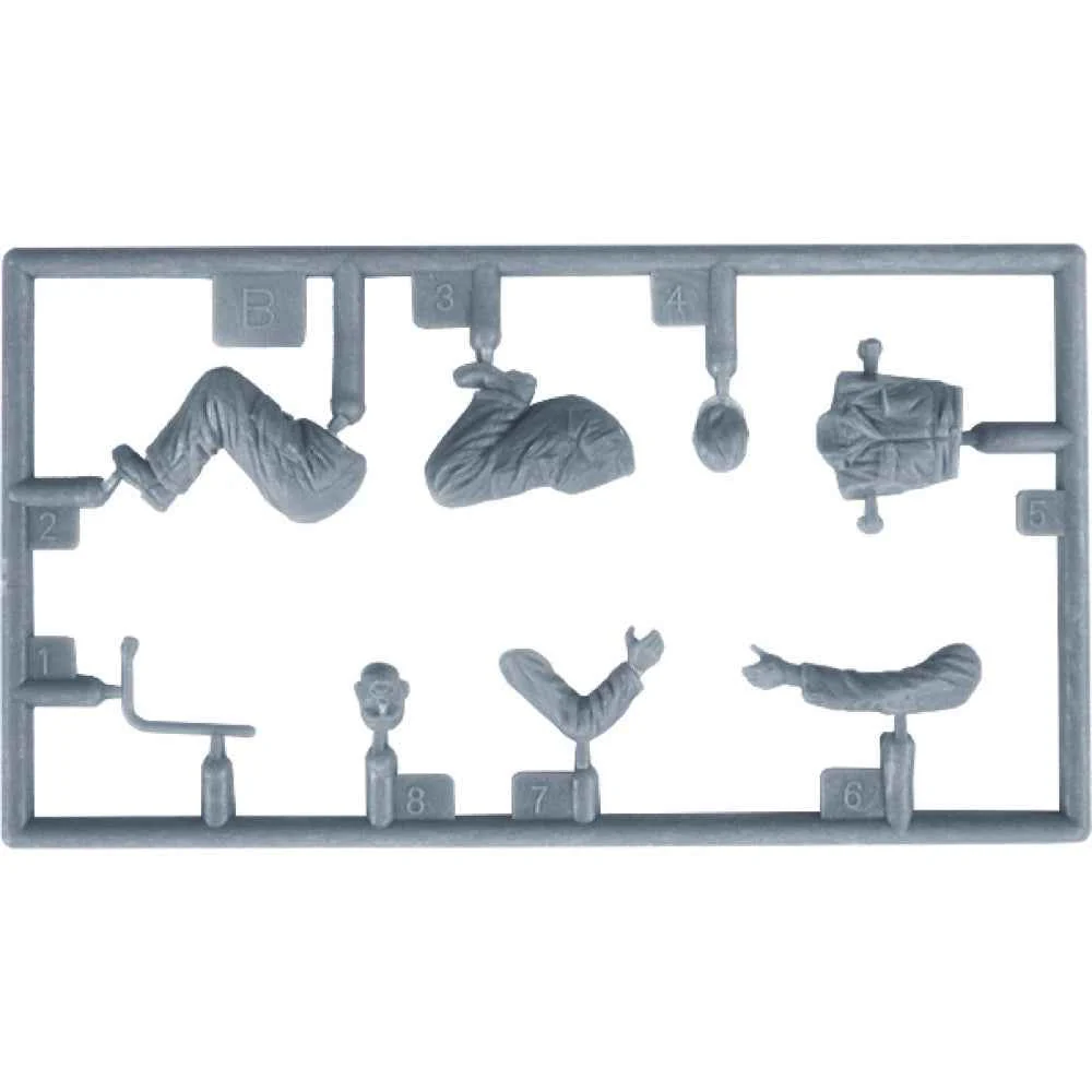 Miniart 53047 1/35 U.S. Repairmen - Image 3