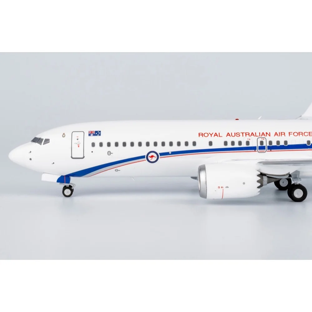 NG Models 92008 1/200 Royal Australian Air Force (RAAF) 737 MAX 8 VIP A62-002 - Image 6