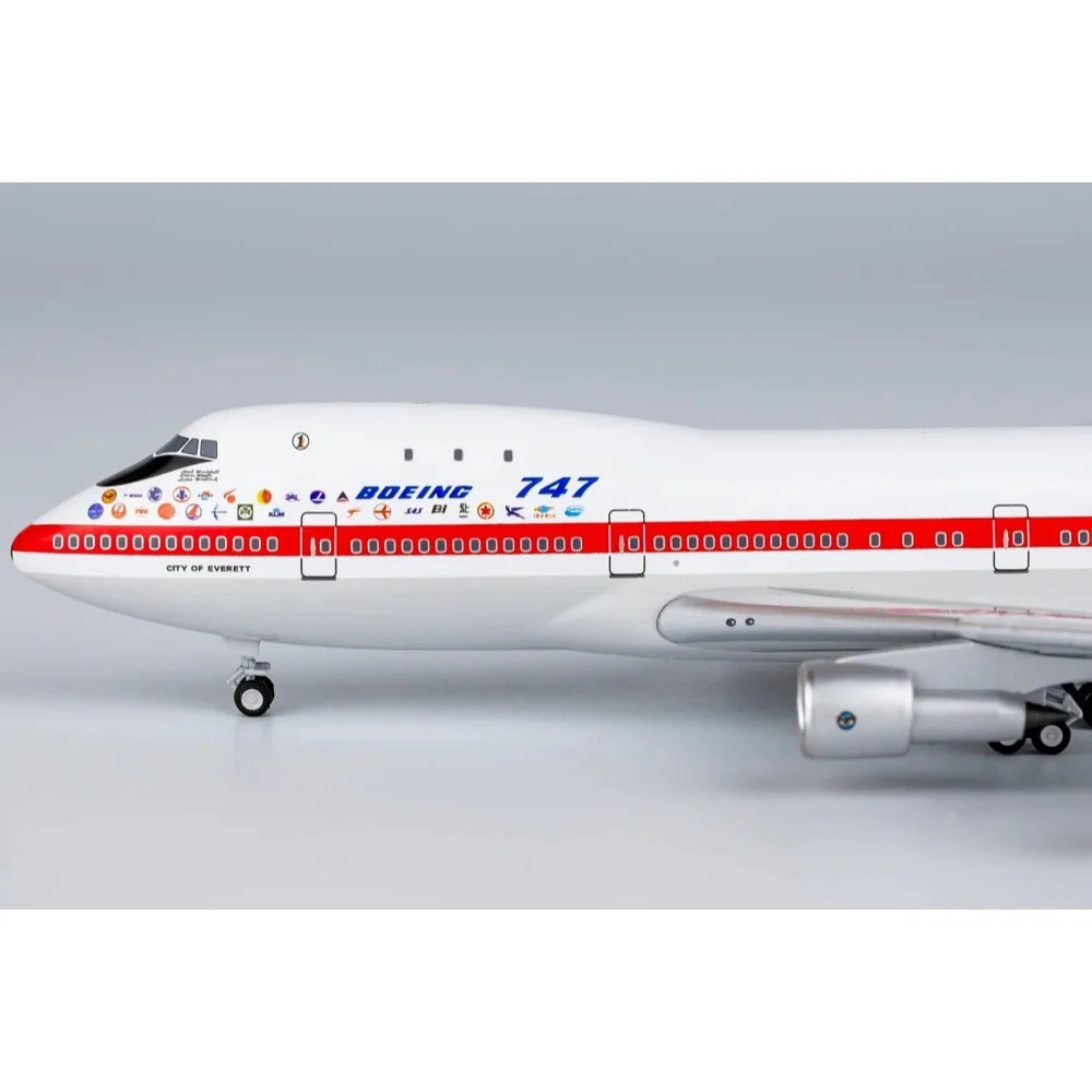 NG Models Lite 1/400 The Boeing Company 747-100 N7470 CITY OF EVERETT - Image 4