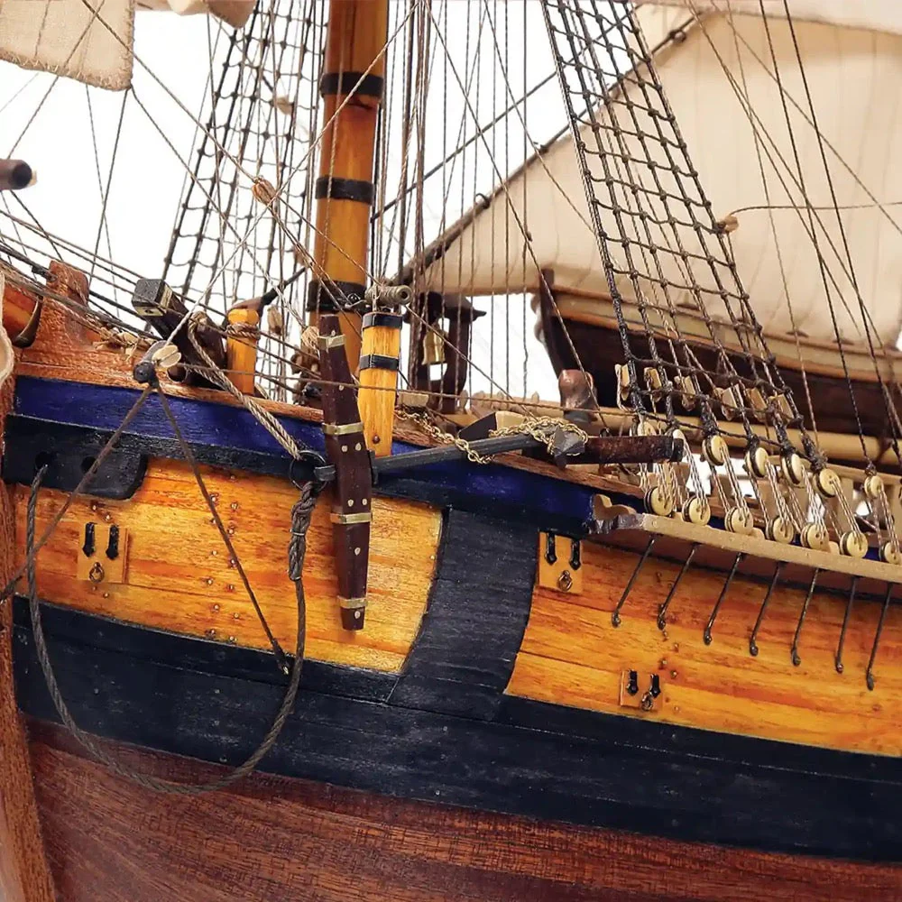 OcCre 14005 1/54 Endeavour Wooden Model Ship Kit - Image 6