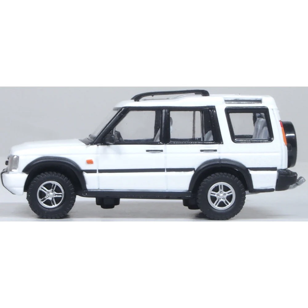 Oxford 76LRD2004 1/76 Land Rover Discovery 2 Chawton White - Image 3