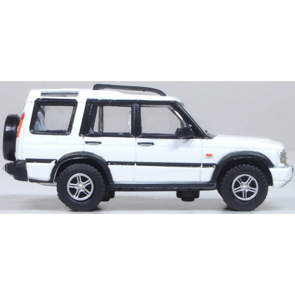 Oxford 76LRD2004 1/76 Land Rover Discovery 2 Chawton White - Image 4