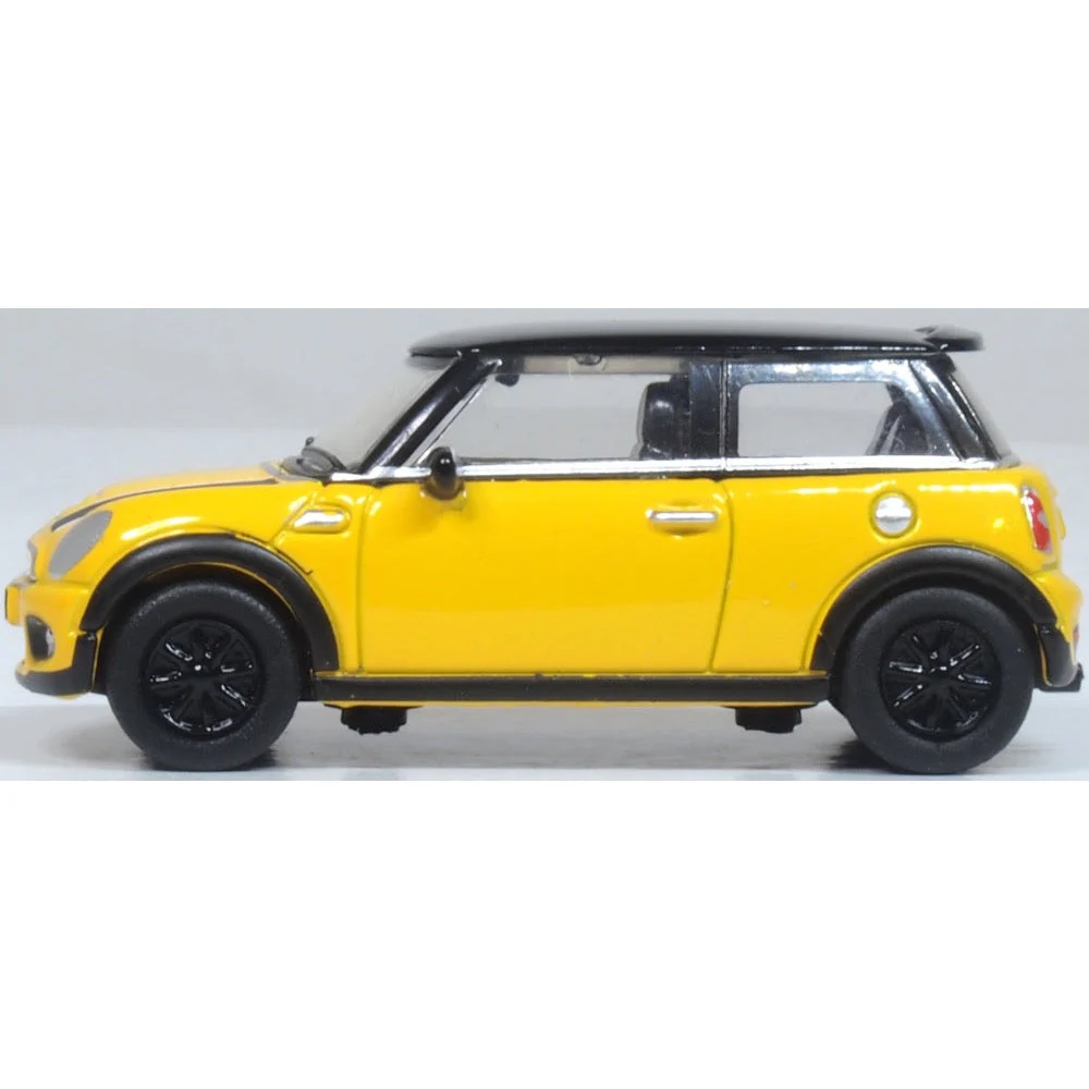 Oxford 76NMN008 1/76 New Mini Yellow - Image 3