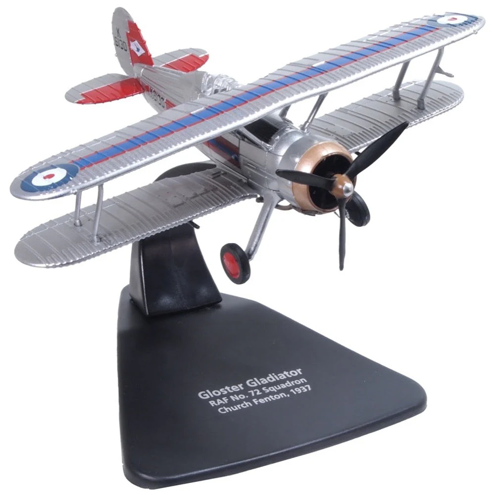 Oxford AC122 1/72 Gloster Gladiator RAF No.72 Sqn. Church Fenton, 1973