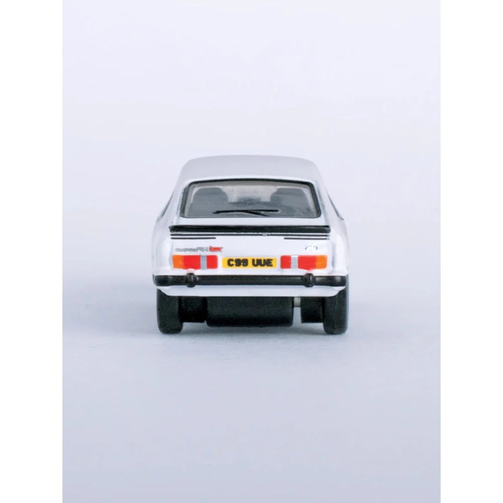 Oxford NCAP003 1/148 Ford Capri MK3 Diamond White - Image 5