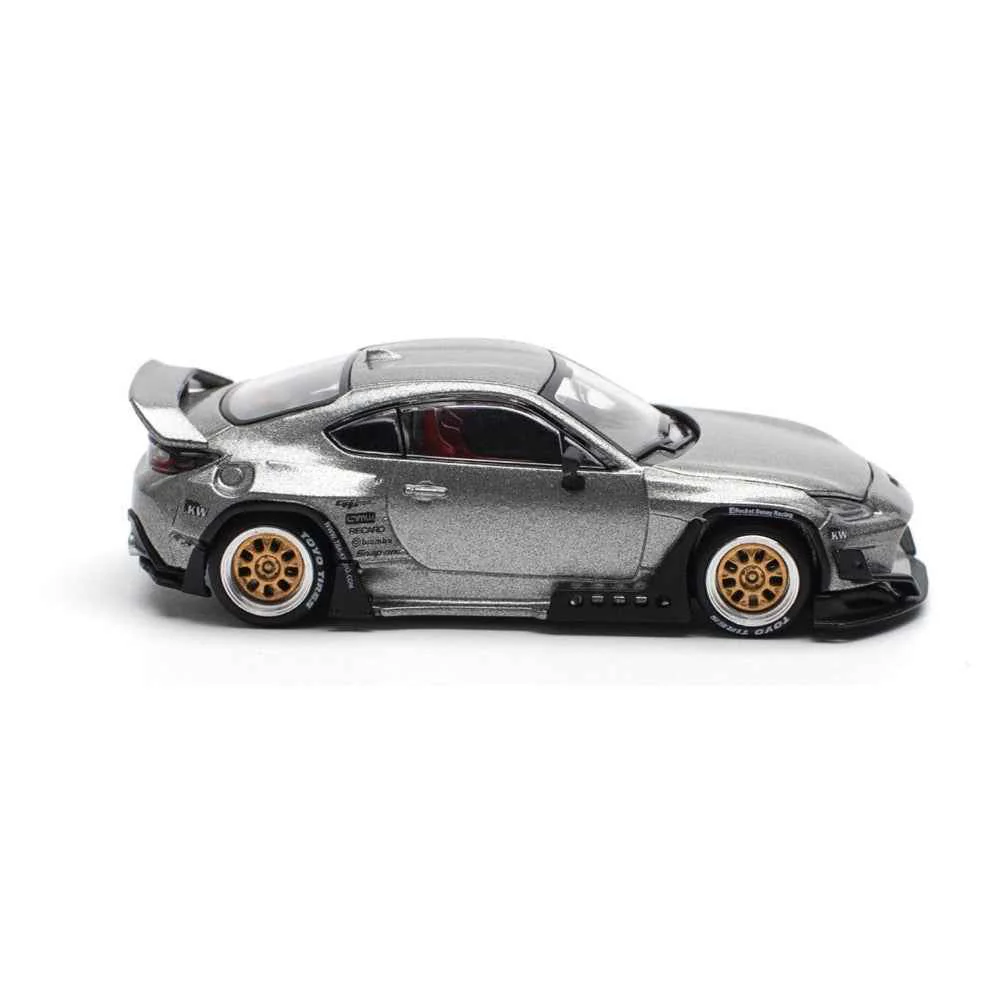 Pop Race 64-0235 1/64 Toyota GR86 Pandem Silver - Image 4