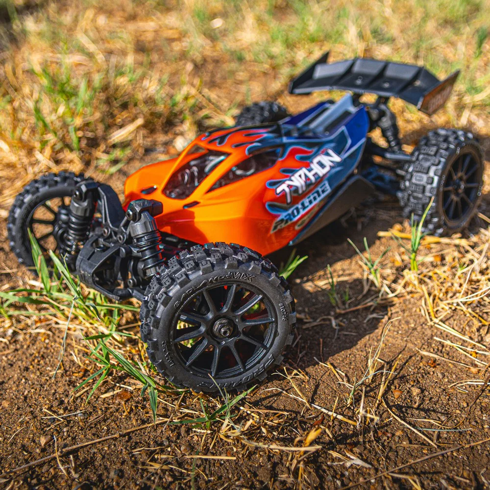 Proline PRO1024610 Badlands MX 1.9in Tyres mounted on Mach-10 Black Wheels 4pcs - Image 5