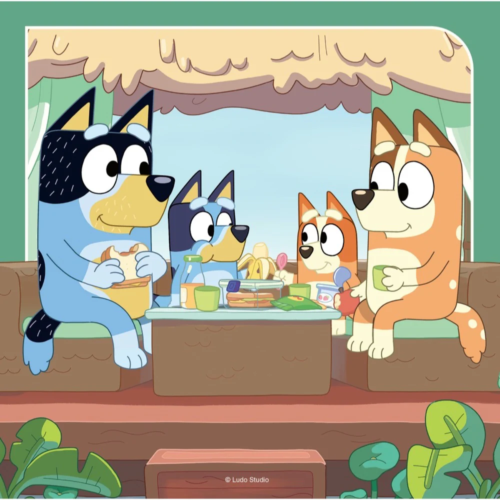 Ravensburger 05685-9 Bluey 3x49pc Jigsaw Puzzle - Image 2