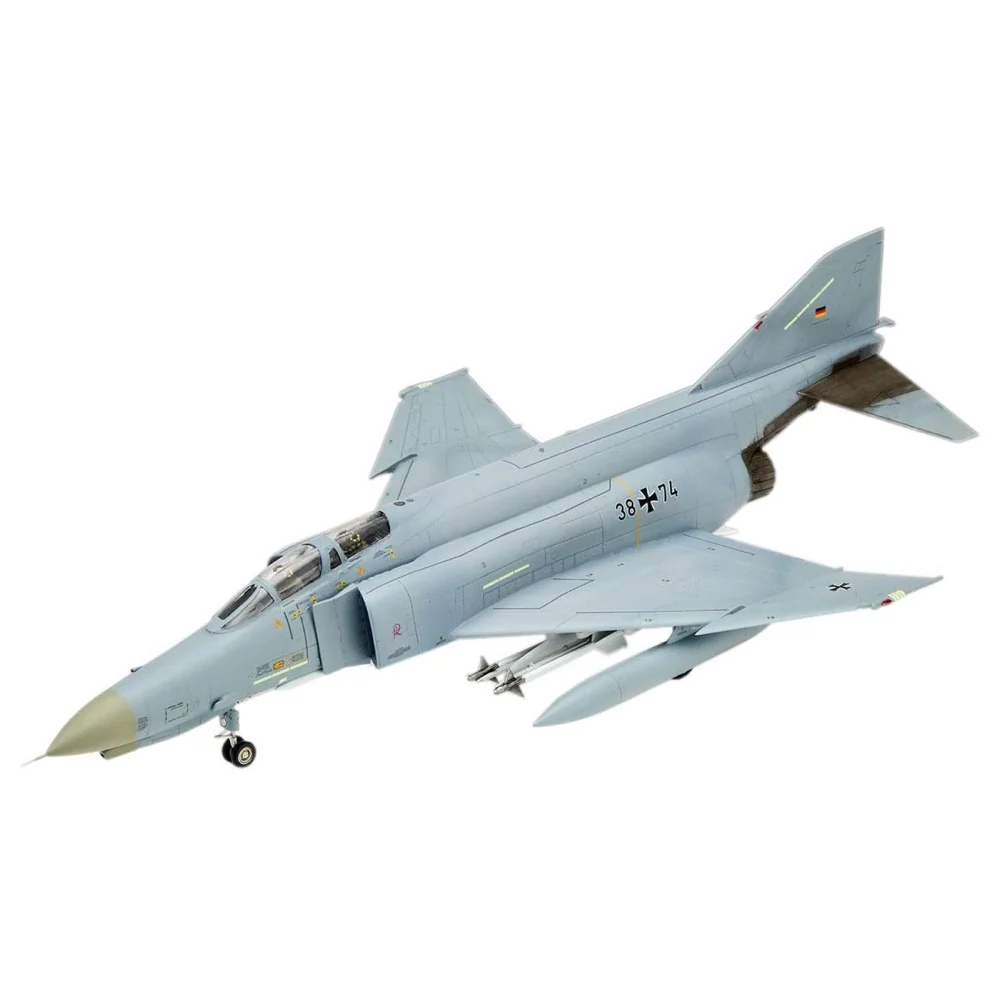 Revell 05627 1/72 70 Years Bundeswehr Aircraft Gift Set - Image 2