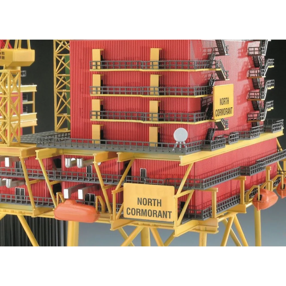 Revell 08803 1/200 Off-Shore Oilrig North Cormorant - Image 13