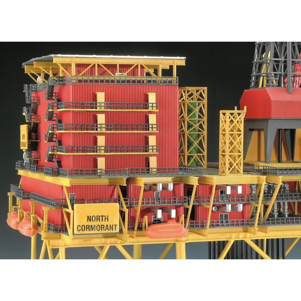 Revell 08803 1/200 Off-Shore Oilrig North Cormorant - Image 14