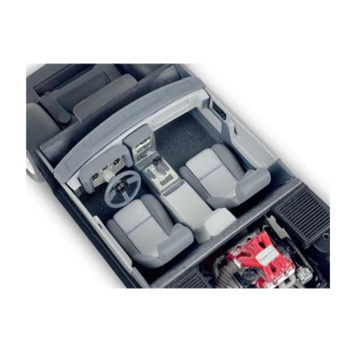 Revell 14573 1/24 1985 Pontiac Fiero GT - Image 4