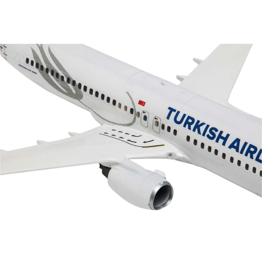 Revell 63772 1/144 Boeing 737-800 Turkish Airlines Model Kit Set - Image 3