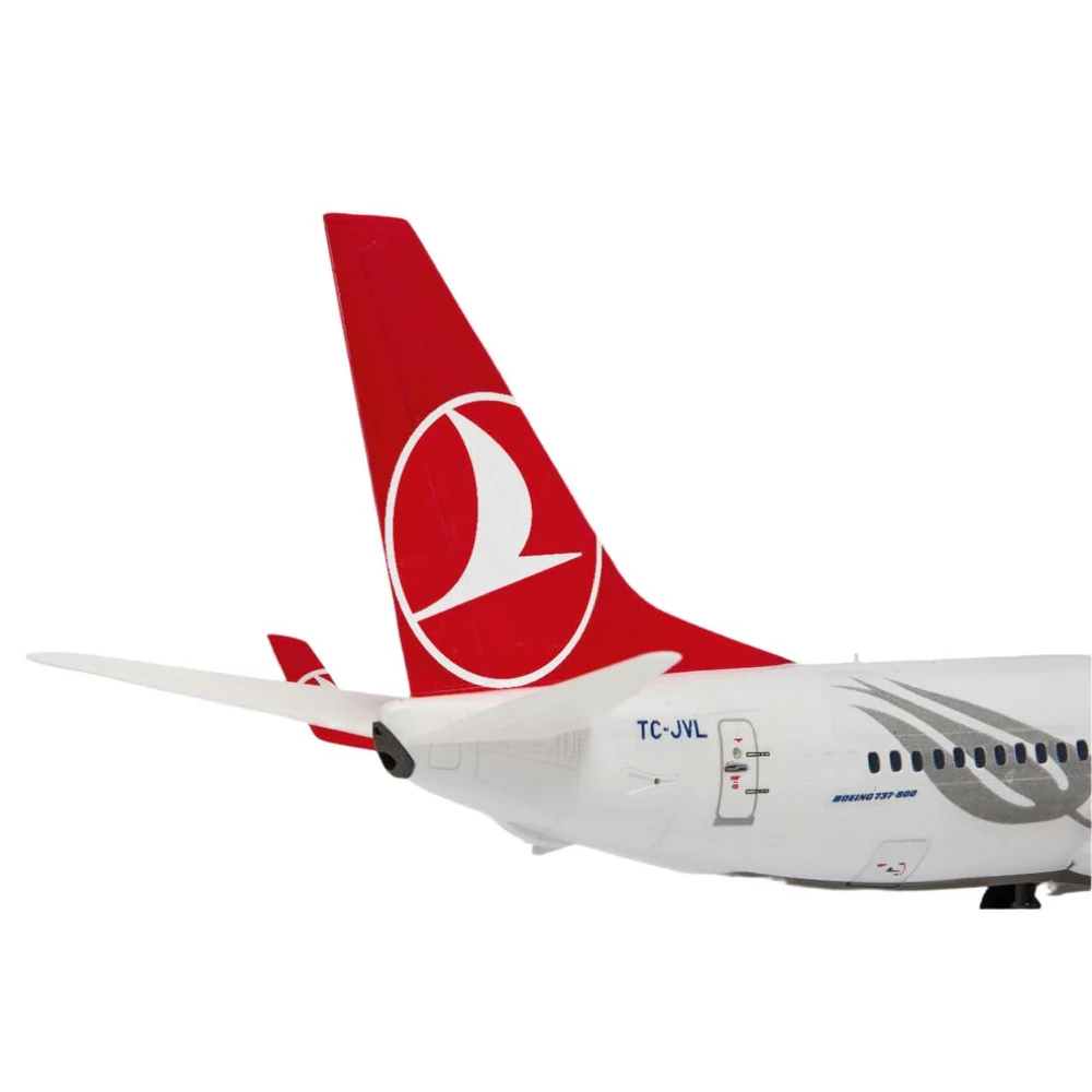 Revell 63772 1/144 Boeing 737-800 Turkish Airlines Model Kit Set - Image 5
