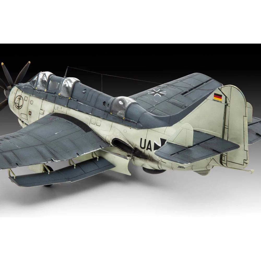 Revell 63775 1/72 Fairey Gannet AS.1/AS.4 Model Kit Set - Image 5