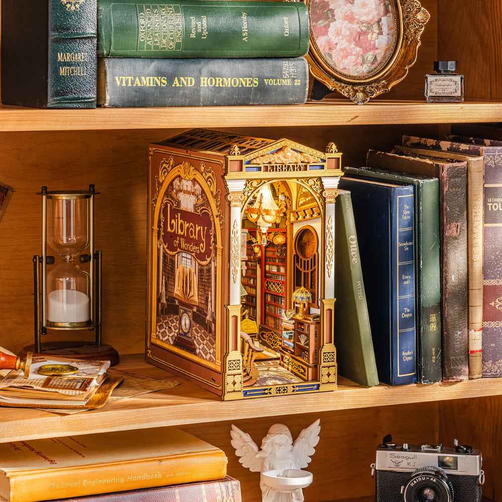 Robotime Rolife DIY Bookends Kit Library Of Wonders - Image 4