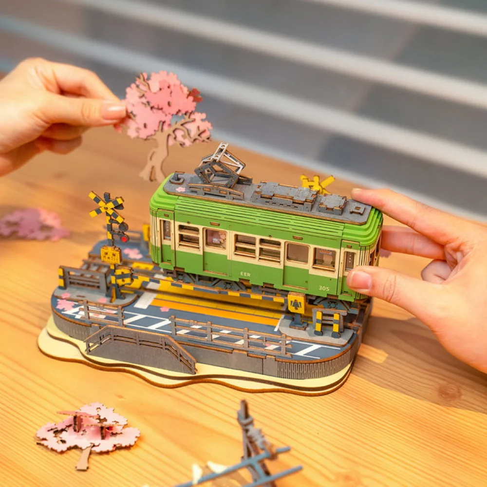 Robotime Rollife DIY Sakura Journey Tram - Image 4
