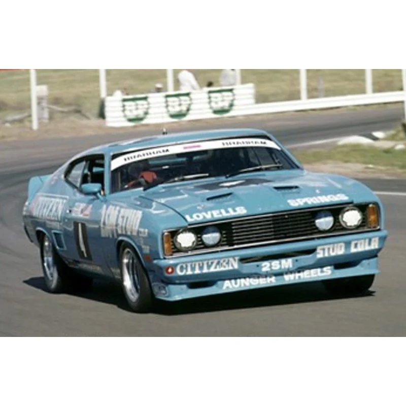 Scalextric C4618 Ford XC Falcon 1977 Bathurst 18th Place Jack Brabham Geoff Brabham - Image 5