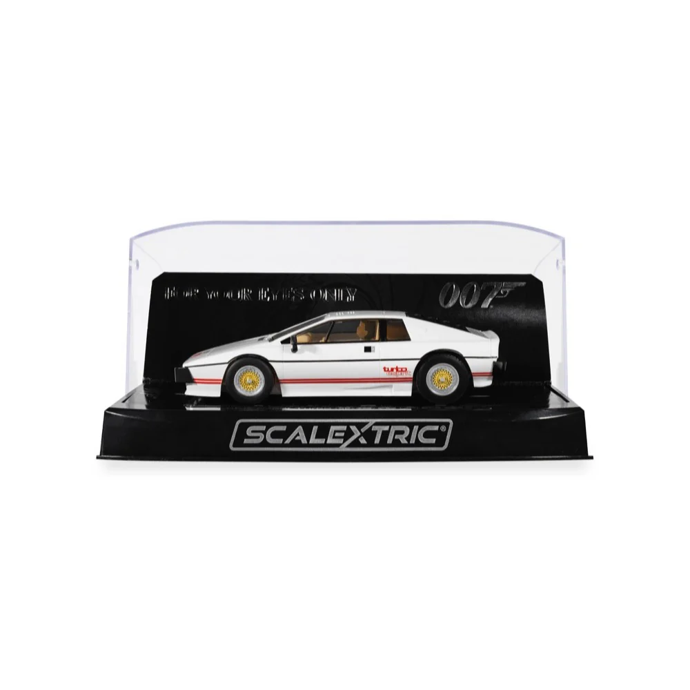 Scalextric C4631 Lotus Esprit Turbo White James Bond 'For Your Eyes Only' Slot Car - Image 8