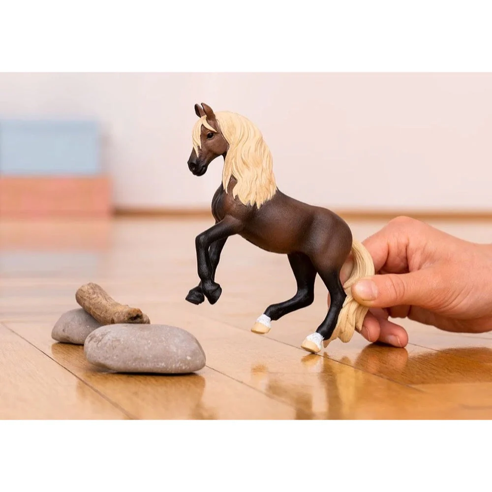 Schleich 13952 Peruvian Paso Stallion - Image 5