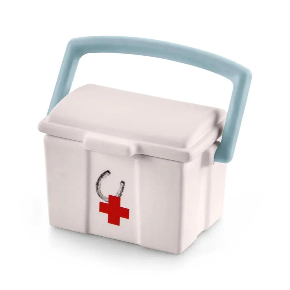 Schleich 42430 Horse Club Hannah First-Aid Kit - Image 5