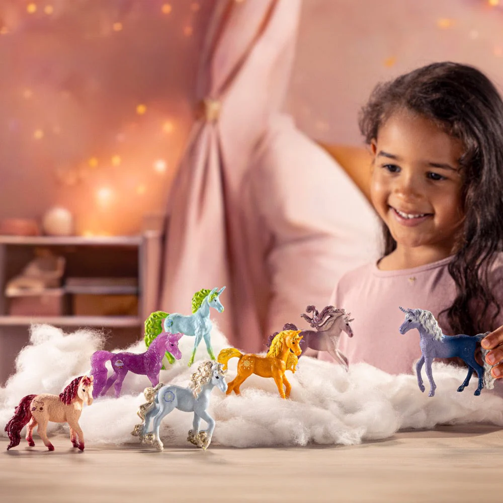 Schleich 70800 Collectible Unicorn Saturnia - Image 2