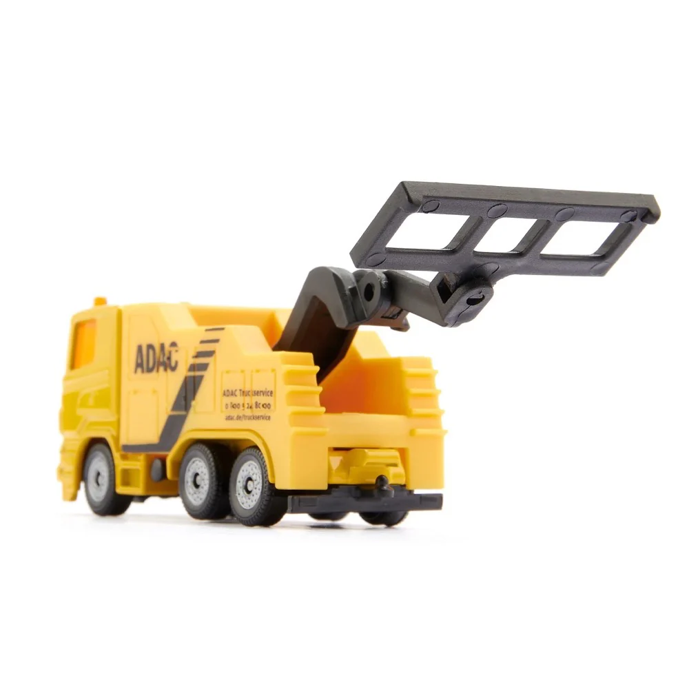 Siku 1493 ADAC Tow Truck - Image 6