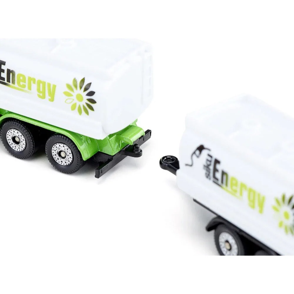 Siku 1690 Truck with Tank Truck - Image 3