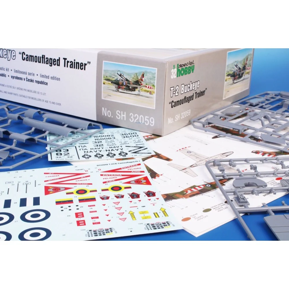 Special Hobby 1/32 T-2 Buckeye Camuflaged Trainer - Image 4