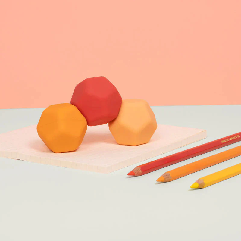 Speks Odds Orange Planes Silicone Fidget Magnets - Image 3