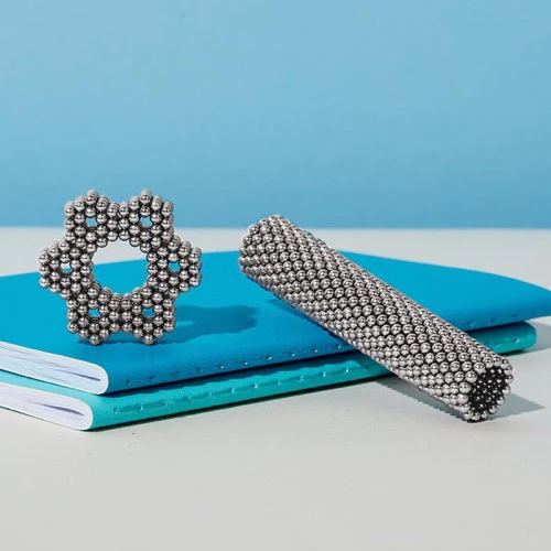Speks Original Magnetic Fidget Toy - Image 3